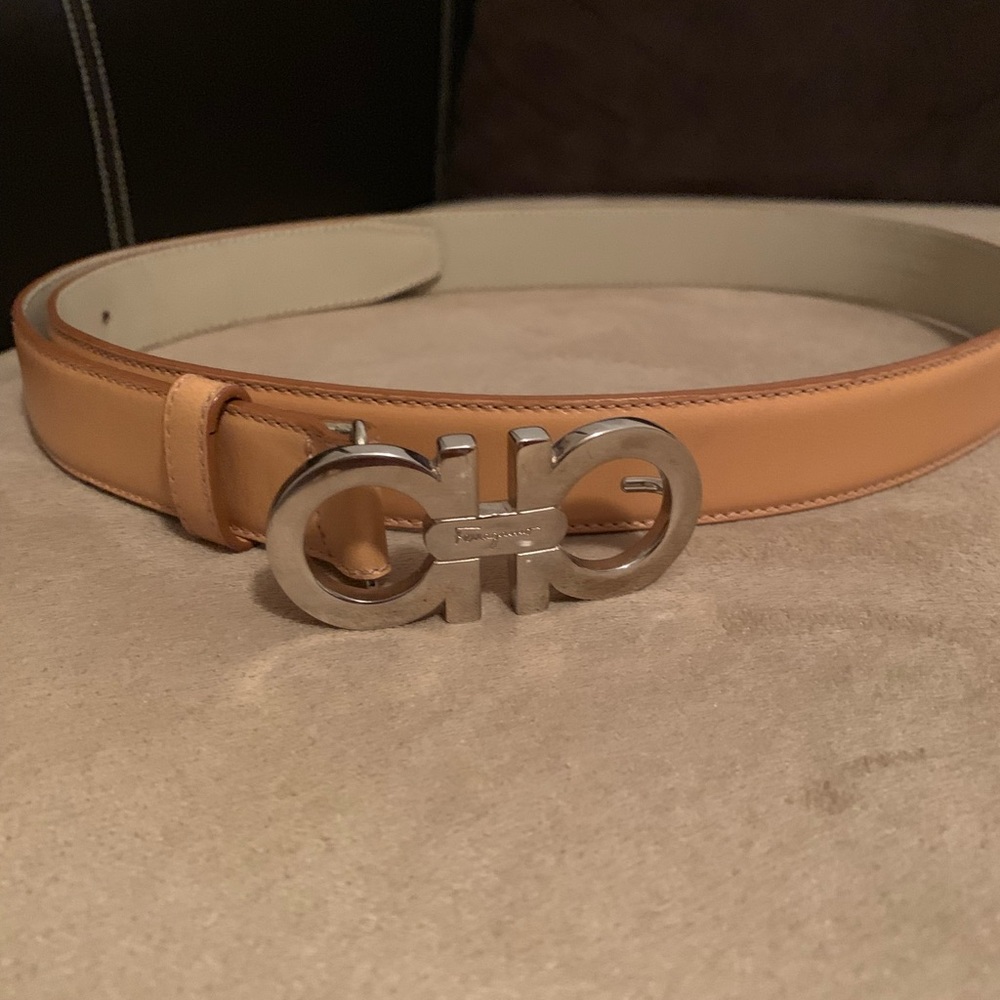 Salvador ferregamo belt small size